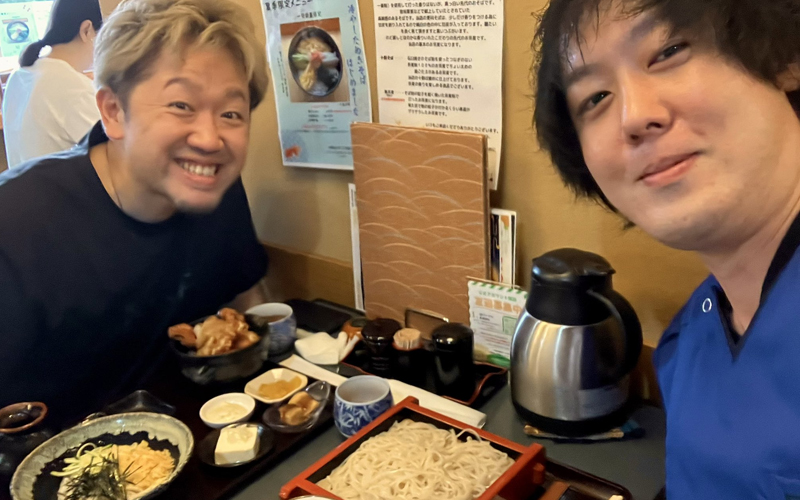 近所の蕎麦屋さんに行きました。